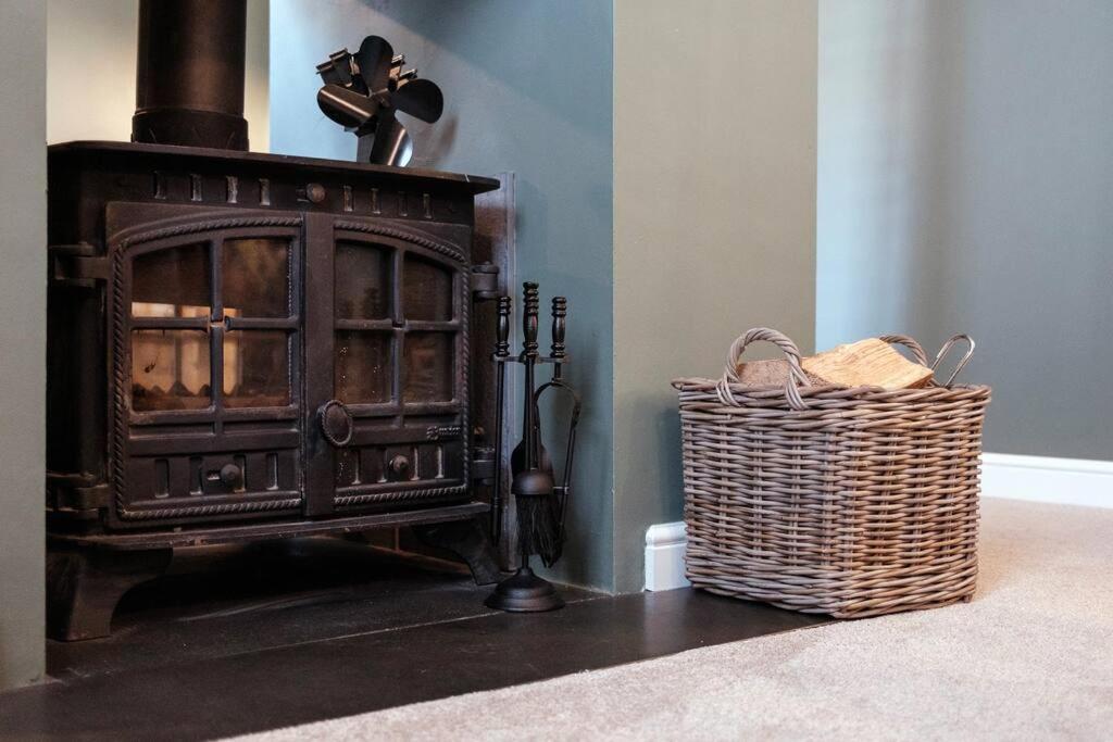 Cosy Lake District Cottage Staveley  Dış mekan fotoğraf
